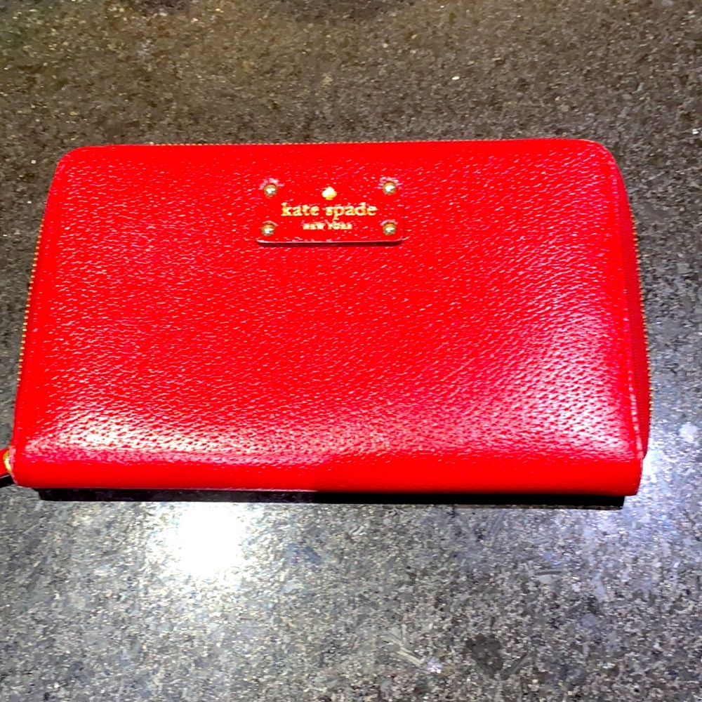 Kate Spade Travel Wallet